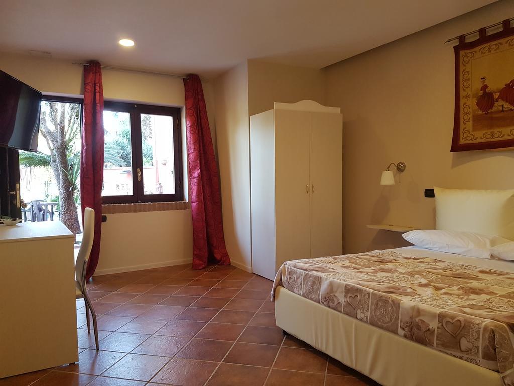 Relais La Villa (Adults Only) Napoli Bagian luar foto