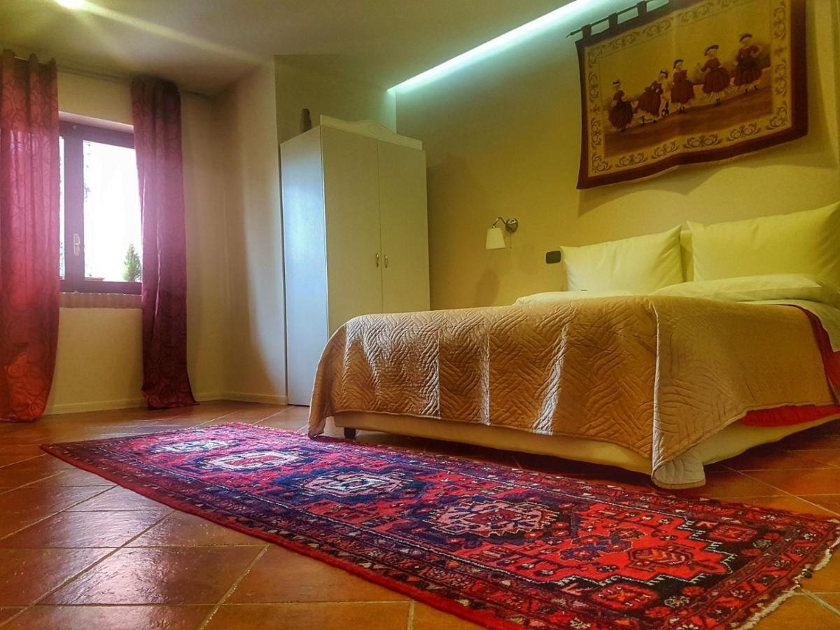 Relais La Villa (Adults Only) Napoli Bagian luar foto