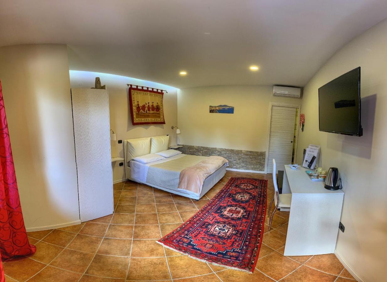 Relais La Villa (Adults Only) Napoli Bagian luar foto